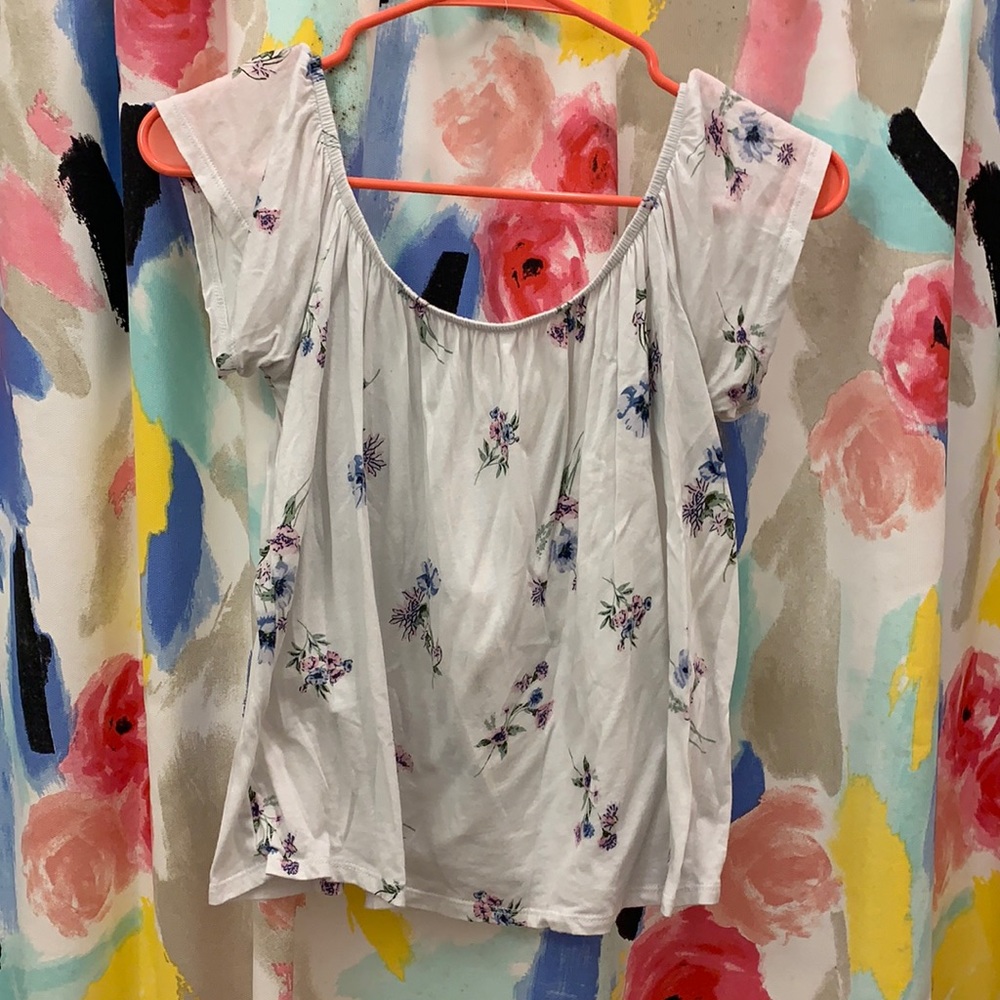 Floral top